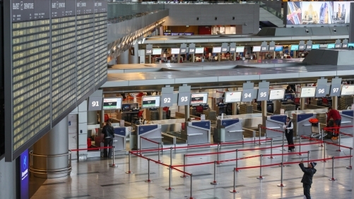 Russia releases footage of US man detained at Moscow airport