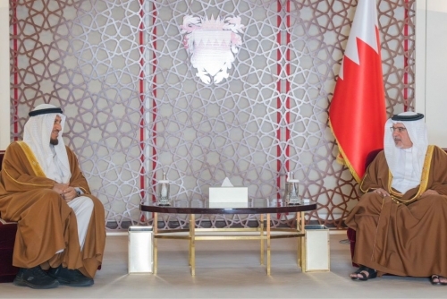 HRH Prince Salman hails Team Bahrain for providing best services to Bahraini pilgrims