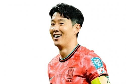 Son to ‘wait and see' on Tottenham future after Saudi links