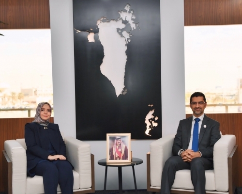 Minister of Municipalities and Agriculture Welcomes Turkish Ambassador to Bahrain