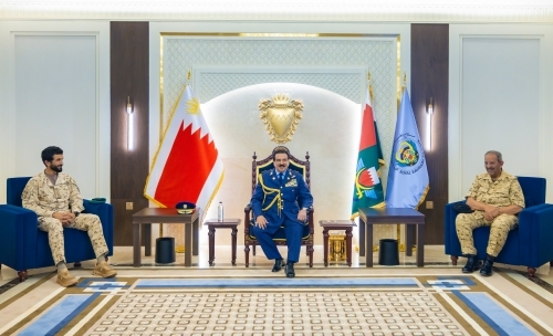 HM King hails Bahrain air defense modernisation