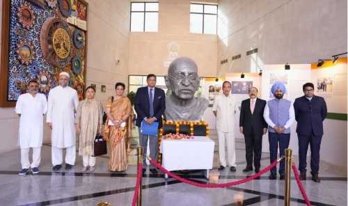 Unity Walked Into Manama : Bahrain Hosts India's United Stand