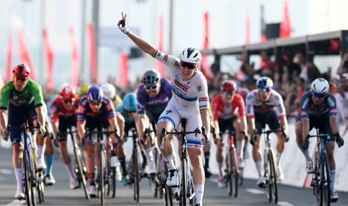 Two in a row for Merlier at UAE Tour