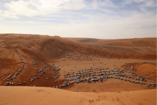 Oil, sand and speed: Saudi gearheads take on towering dunes