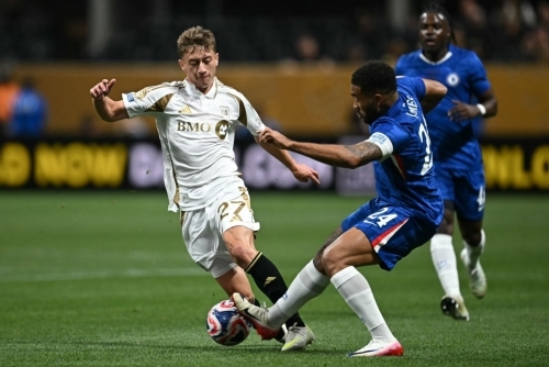 Chelsea cruise past LAFC