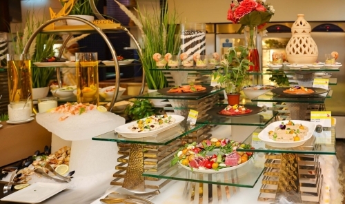 Au Soleil Friday Brunch at Baharat