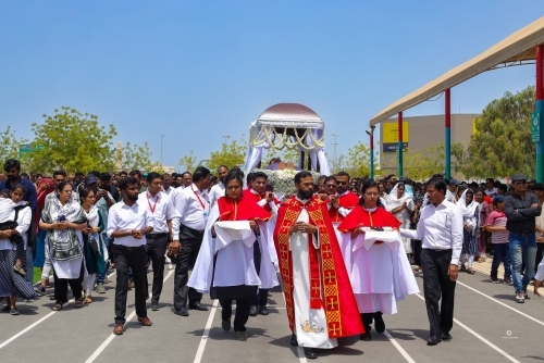 Good Friday service held by Catholic community