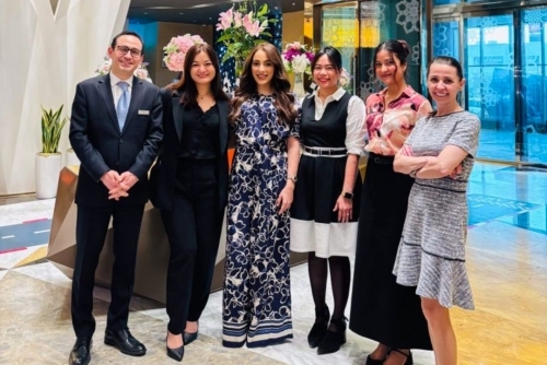 Hilton Bahrain kicks off F1 season with live painting by Bahraini artist Deena Radhi