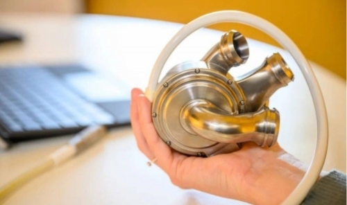 Man Survives 100 Days with Artificial Titanium Heart in Groundbreaking Medical Trial