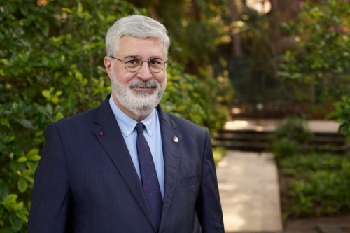 Khuri joins global knowledge elite