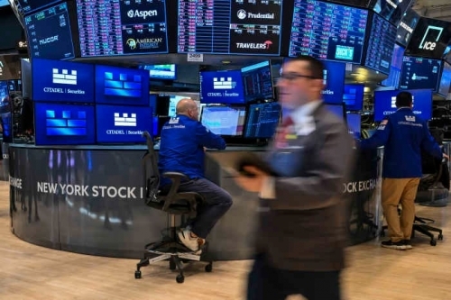 Stocks slide as Trump, Xi speak amid trade tensions