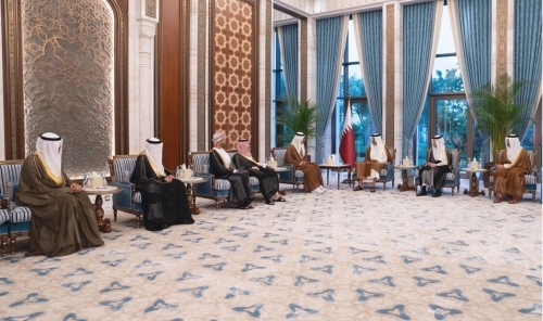 Qatar's Emir Welcomes GCC Foreign Ministers