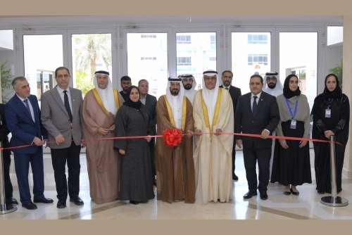 Labour Ministry Undersecretary opens Arab Open University Career Day exhibition