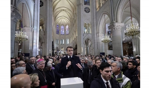 Macron Honours Notre Dame Restoration Heroes with National Awards