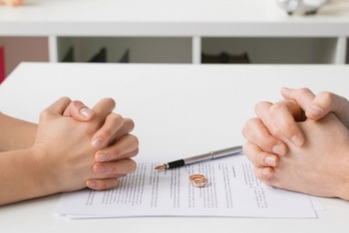 Man refuses to repay BD2,500, court sides with ex-wife