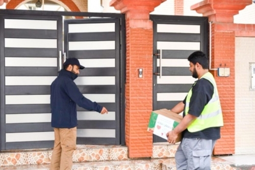 Ministry of Interior Distributes Ramadan Baskets to Support Families Under Open Prisons Program