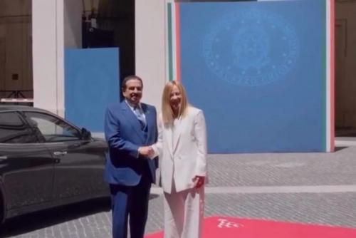 HM King Hamad Meets Italian Prime Minister