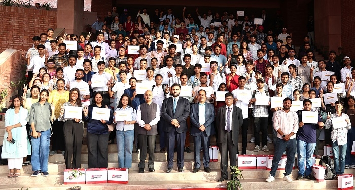 Chandigarh University in Collaboration with Microsoft & FITT Organises One -Day Workshop ‘Unnati AI' for First Batch of Students