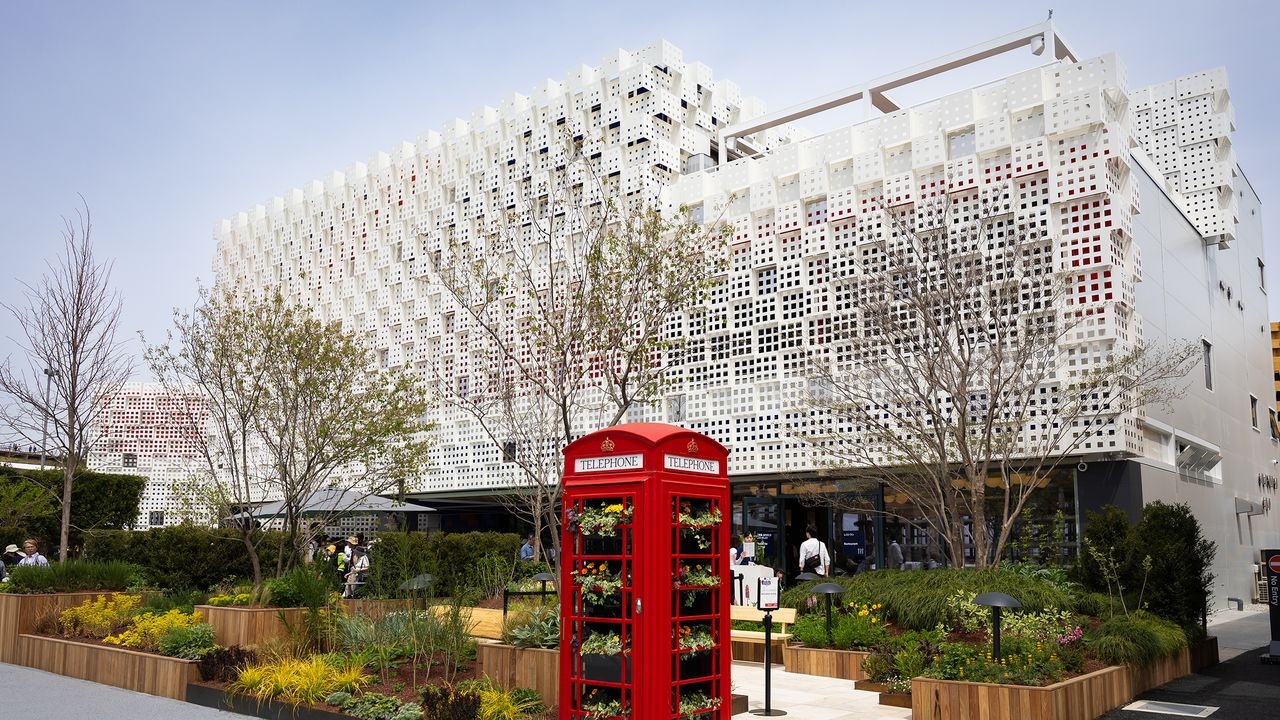 United Kingdom Pavilion: Come Build the Future