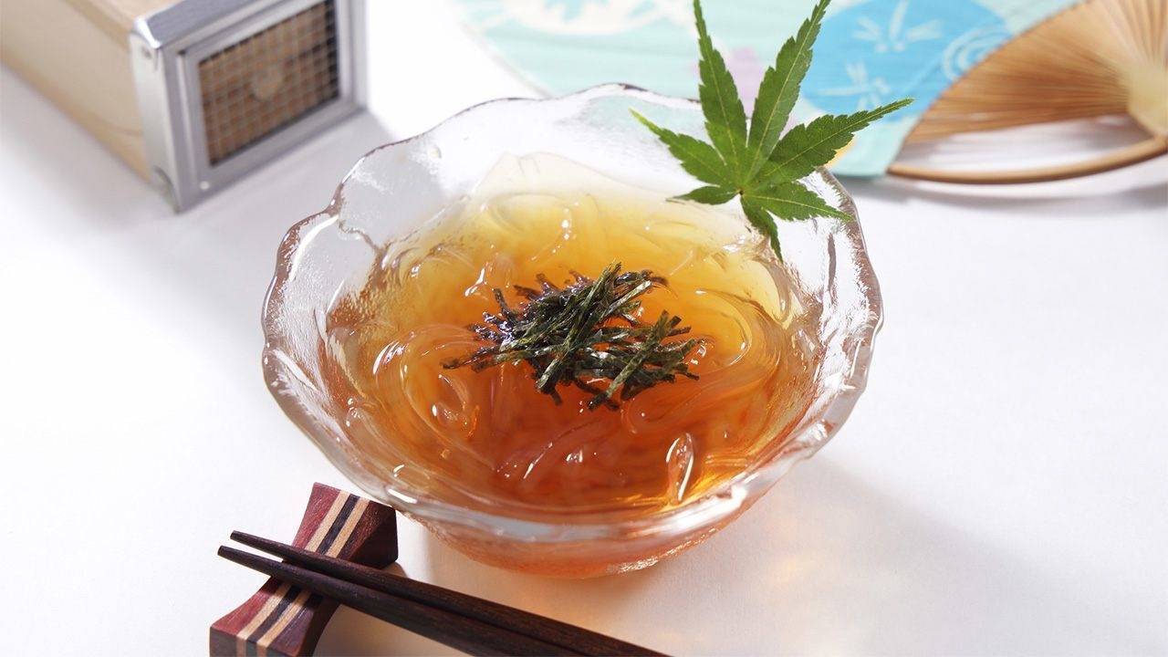 Tokoroten: Japan's Traditional Summer Jelly Noodles