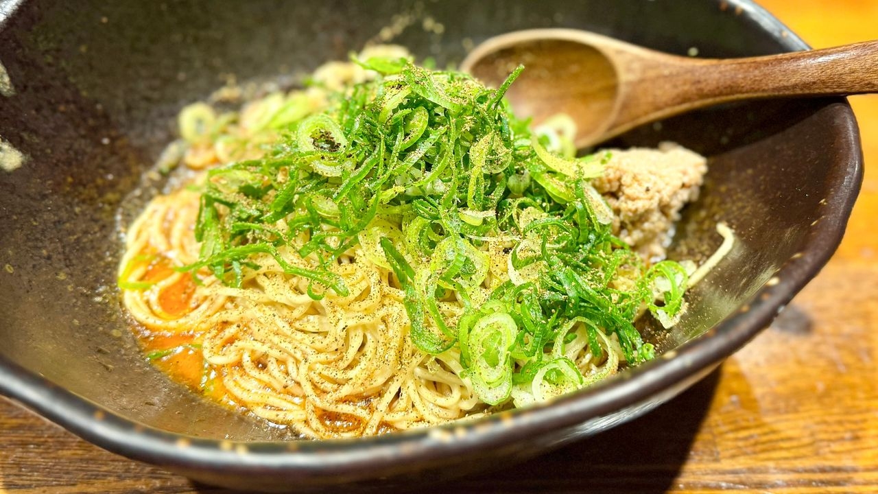 King-ken: Hiroshima's Tongue-Tingling No-Soup Noodles in Kanda