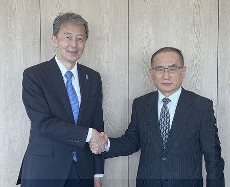 Japan, S. Korea National Security Advisers Confirm Cooperation