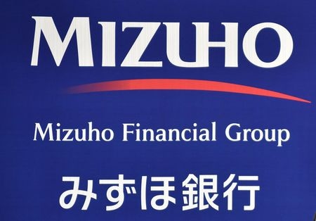 Mizuho Bank to Stop Accepting Insurance Workers on Loan