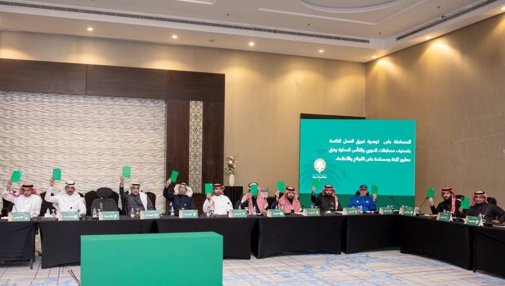 الشباب يعترض على عدد بطولات الأهلي
