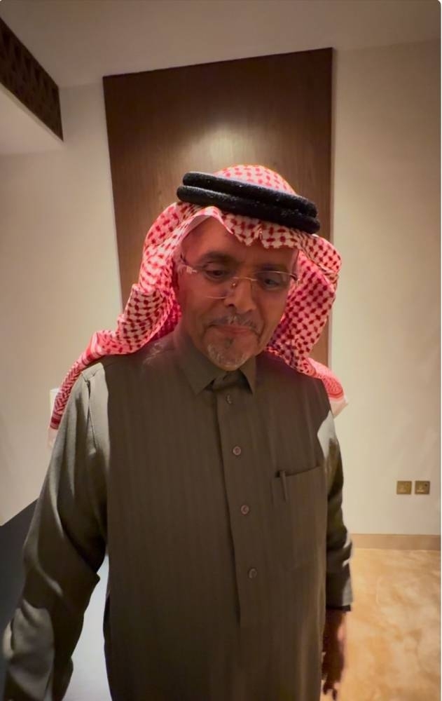 «القلم الذهبي» أول مساحة تجمع الأدباء والمثقفين للحوار وتبادل الأفكار
