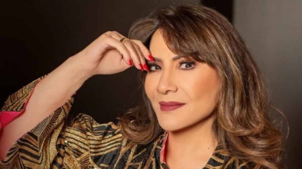 ردت على «سحب الجنسية».. هدى حسين: الله يعز الكويت