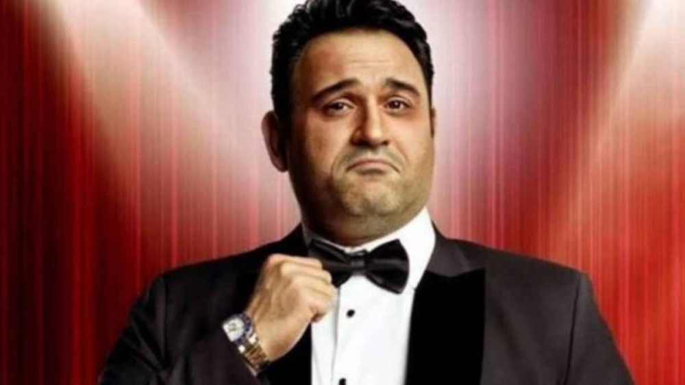 «أصعب قرار في حياتي».. لماذا فضّل أكرم حسني «ريح المدام» على «الزعيم»؟