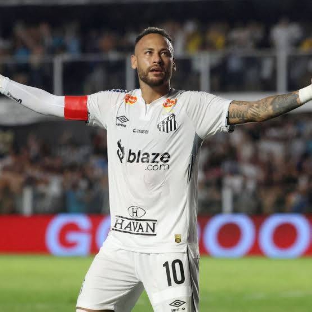 «سانتوس» يراهن على «نيمار».. برنامج تحول جسدي لنجم البرازيل