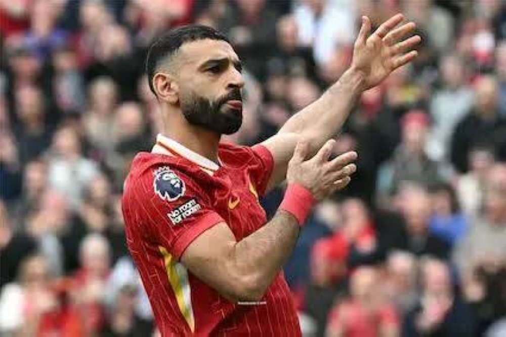 رد مفاجئ من محمد صلاح على مؤثرة أجنبية يُشعل السوشيال ميديا