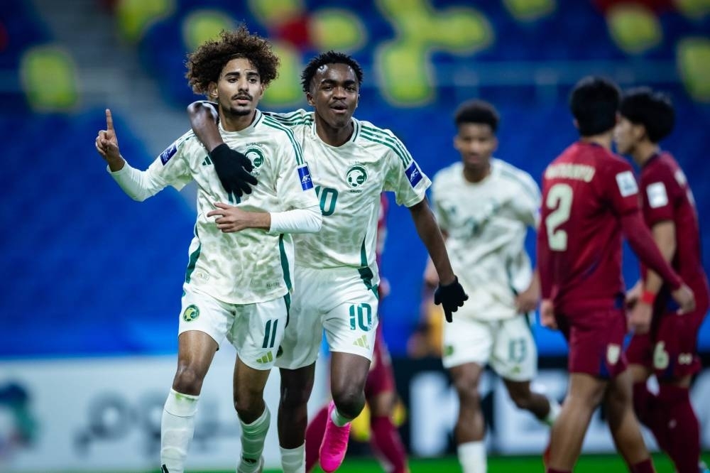 «أخضر 17» يطير للمونديال