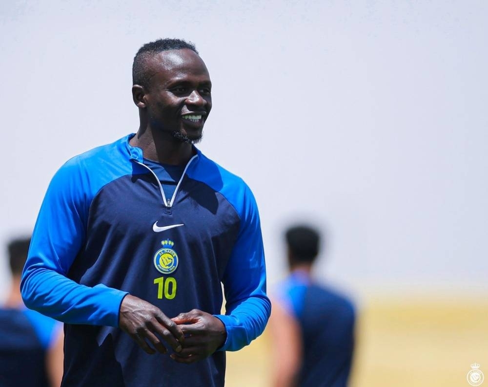 مدرب النصر يحذر 6 لاعبين من «الإيقاف»