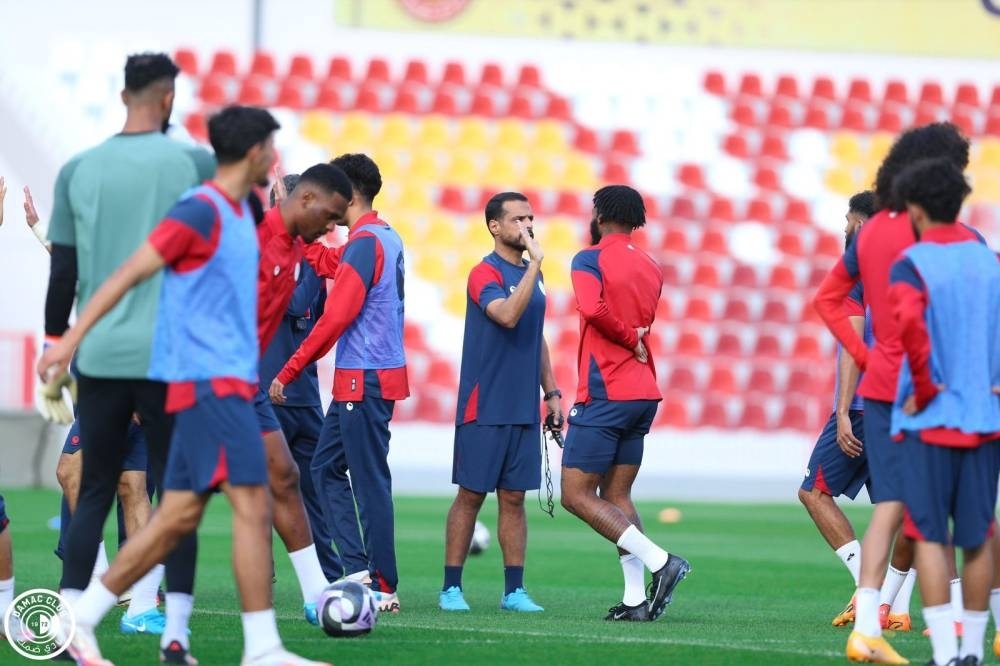 جابر لـ «عكاظ»: تميل الكفة لصالح «النصر»