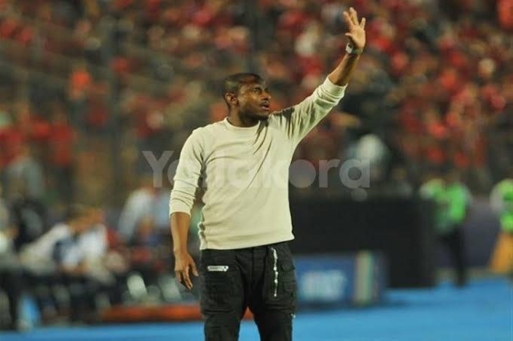 «قاهر الأهلي» يغازل المارد الأحمر.. هل يلمح لتدريب الفريق المصري؟