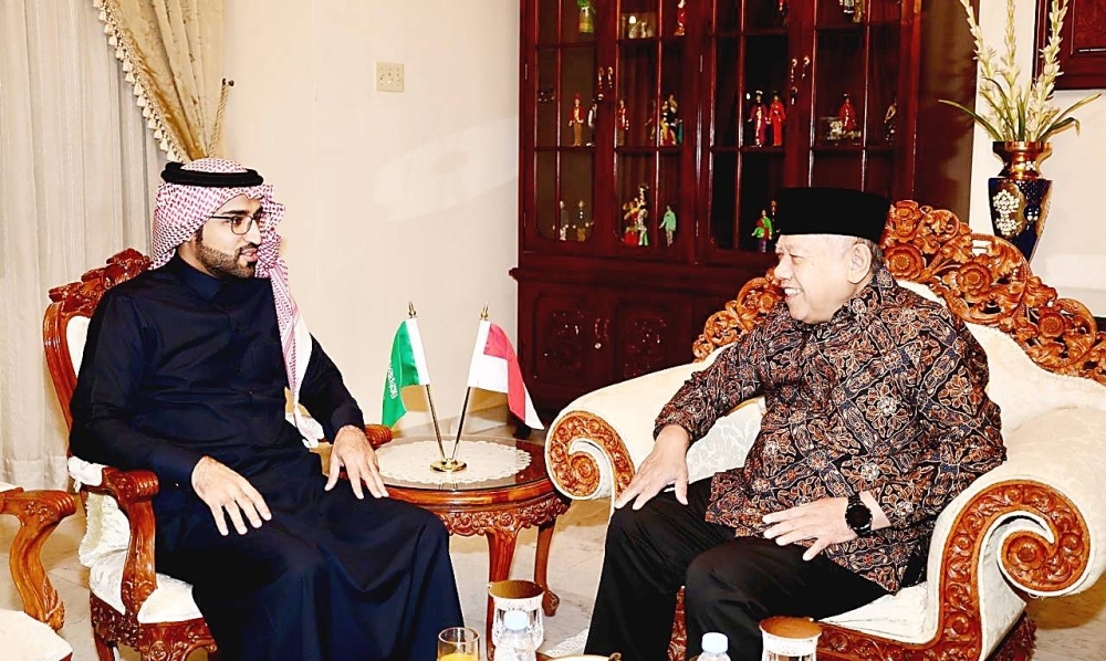 السفير الإندونيسي لـ«عكاظ»: «القناة الواحدة»تضمن حقوق العمالة وأرباب العمل