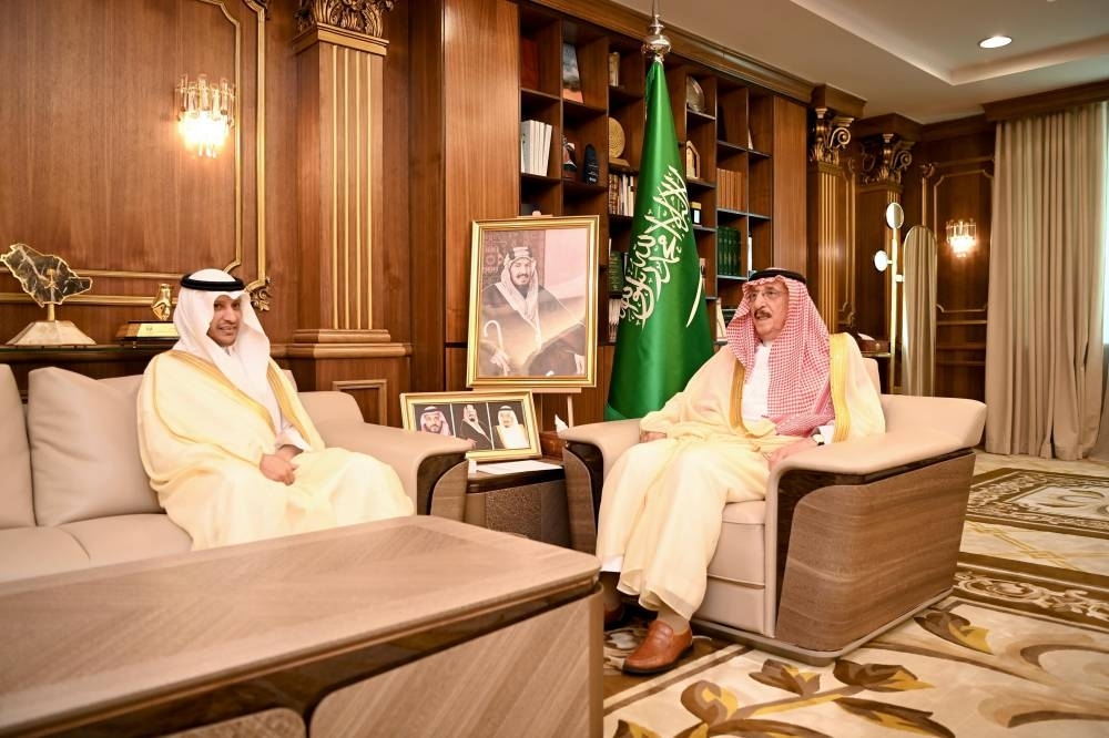 أمير جازان يلتقي مدير عام فرع وزارة العدل بالمنطقة