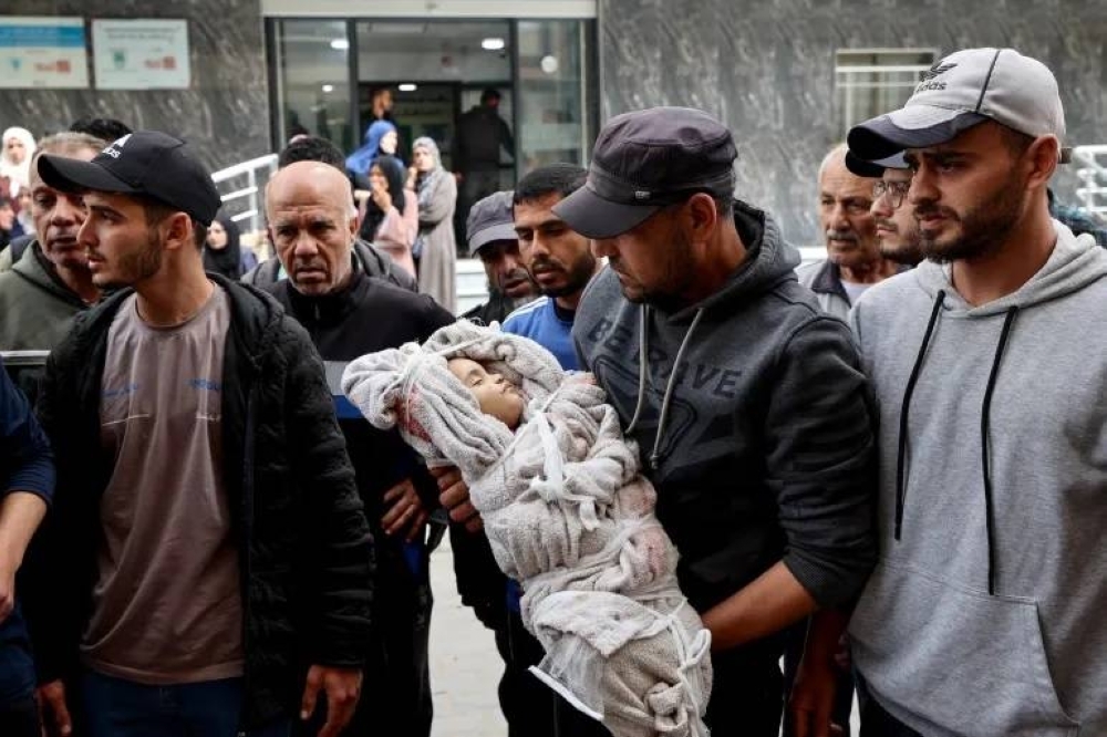 مجازر غزة تتواصل.. والاحتلال يوسع الحرب في رفح