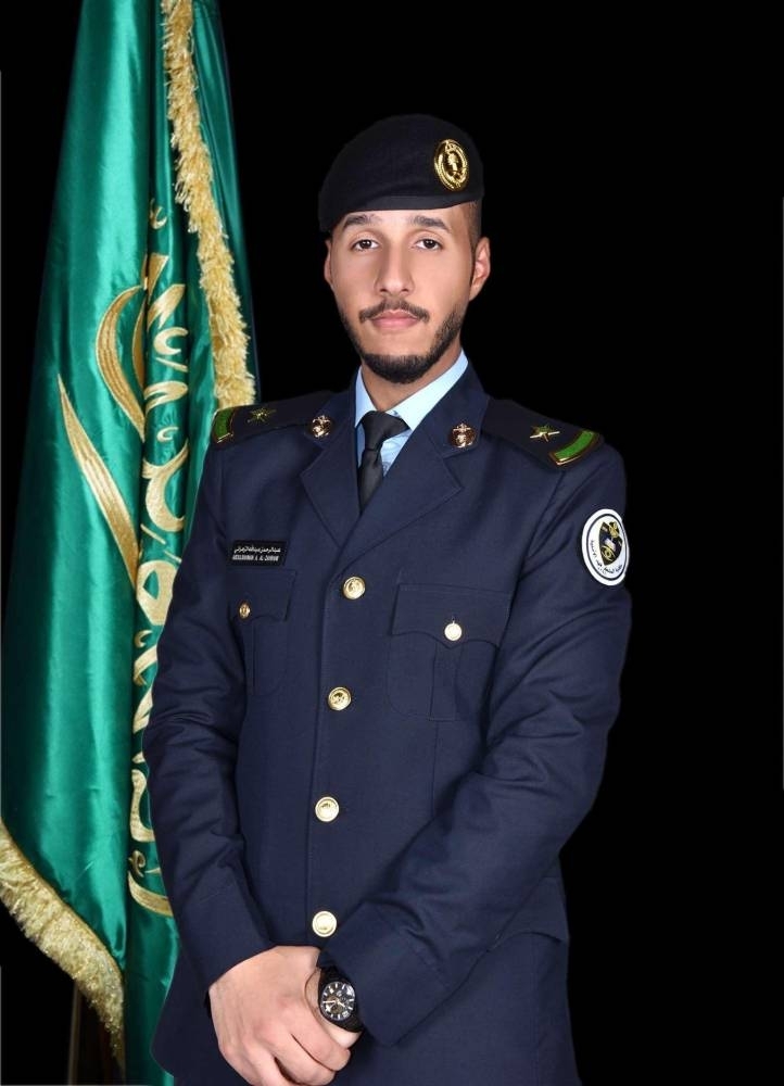 الزهراني يحتفي بتخرج الملازم عبدالرحمن