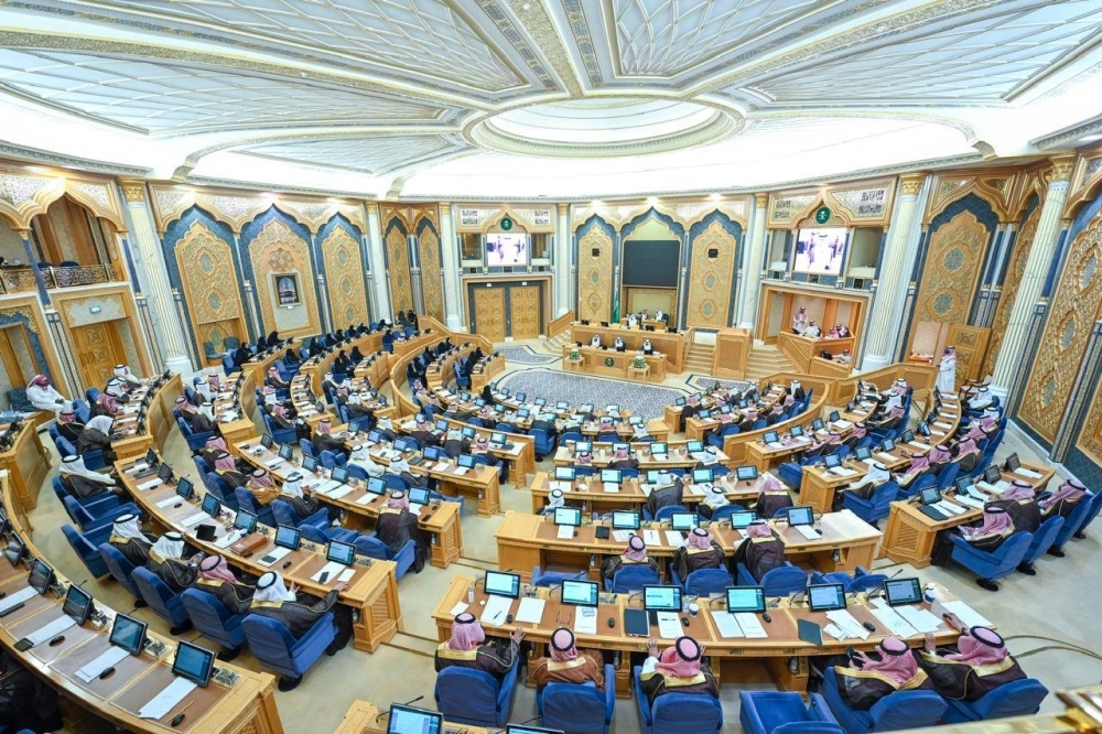 «الشورى» يطالب بتوطين الإعلان والحد من تسرّب عوائده خارج السعودية