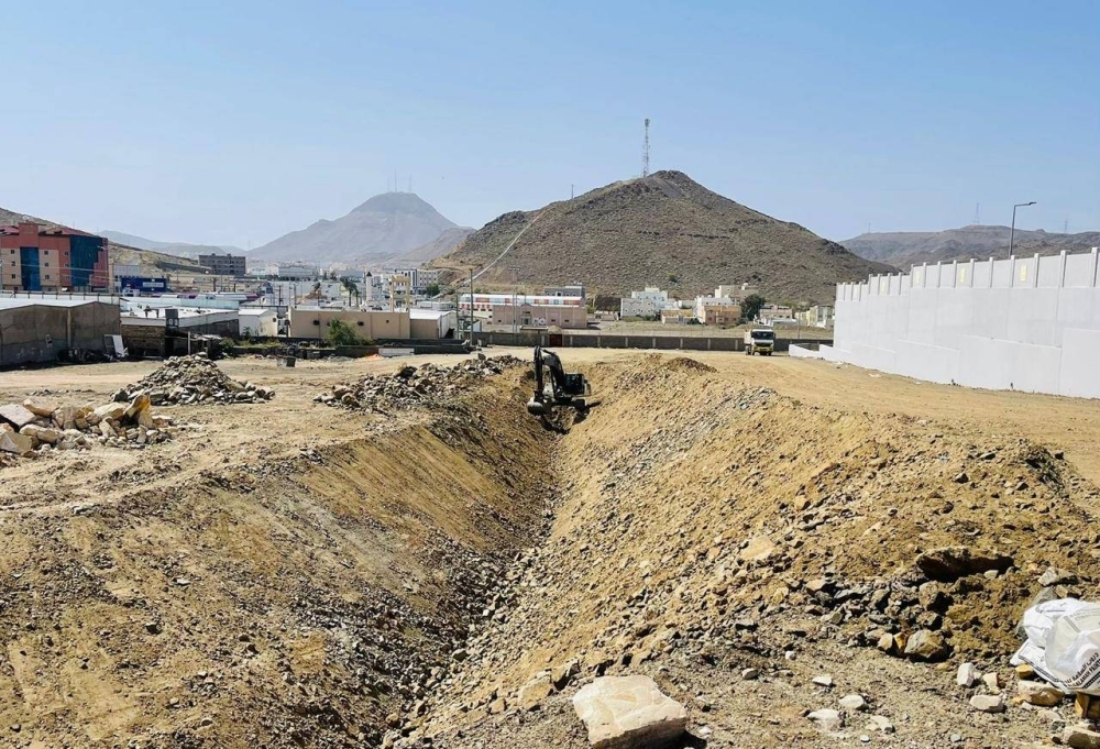 عبّارة تثير الجدل بين «البلدية» و«الطرق» في ظهران الجنوب