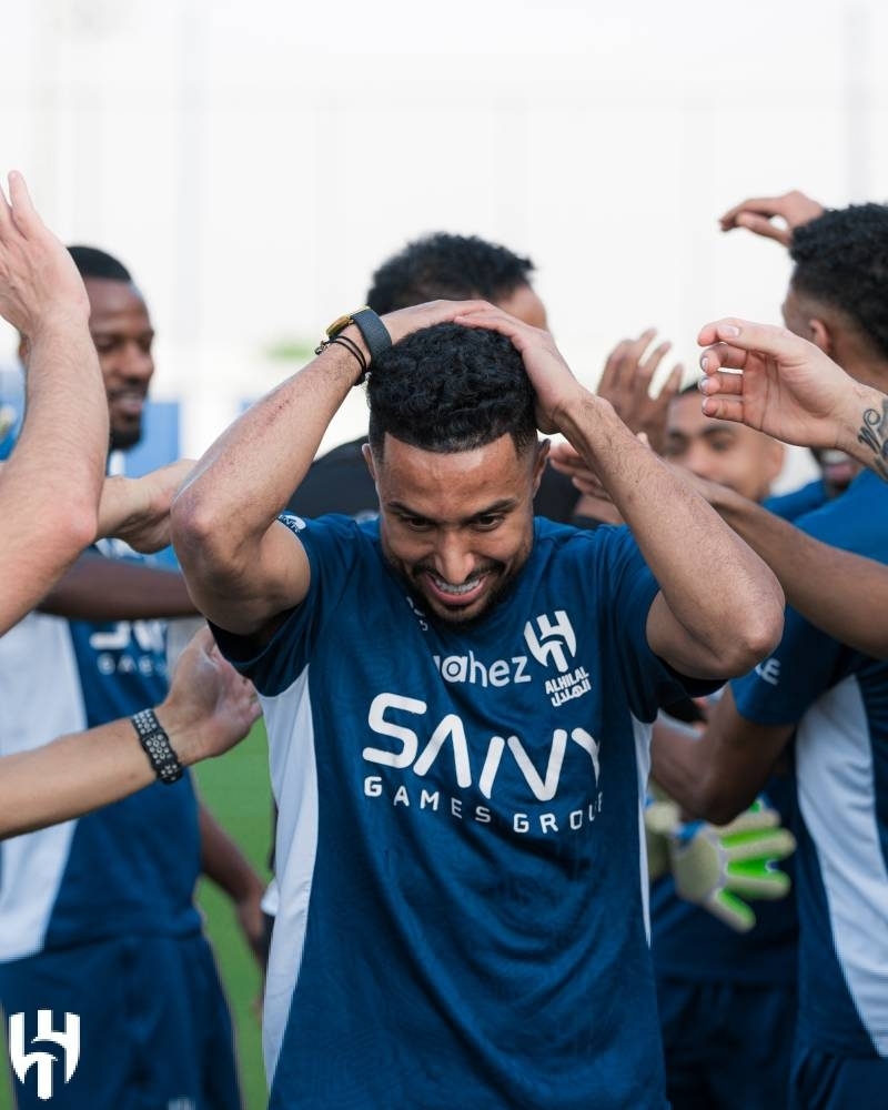 الهلال.. تحدٍ عالمي في ظل «غموض محلي»!