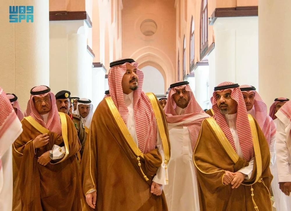 أمير المدينة يزور ميقات ذي الحليفة