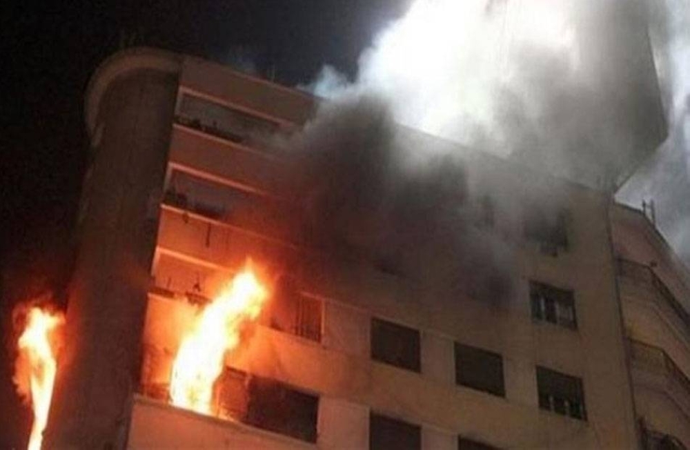 مصر.. مالك عقار يشعل النيران بمبناه لطرد المستأجرين!