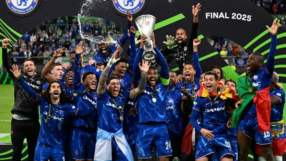 تشيلسي يدخل التاريخ كأول نادٍ يحقق جميع الألقاب الأوروبية للأندية