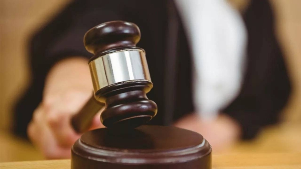 بجرم التحقير.. حبس وزير لبناني سابق وإلزامه بتعويض مليار ليرة