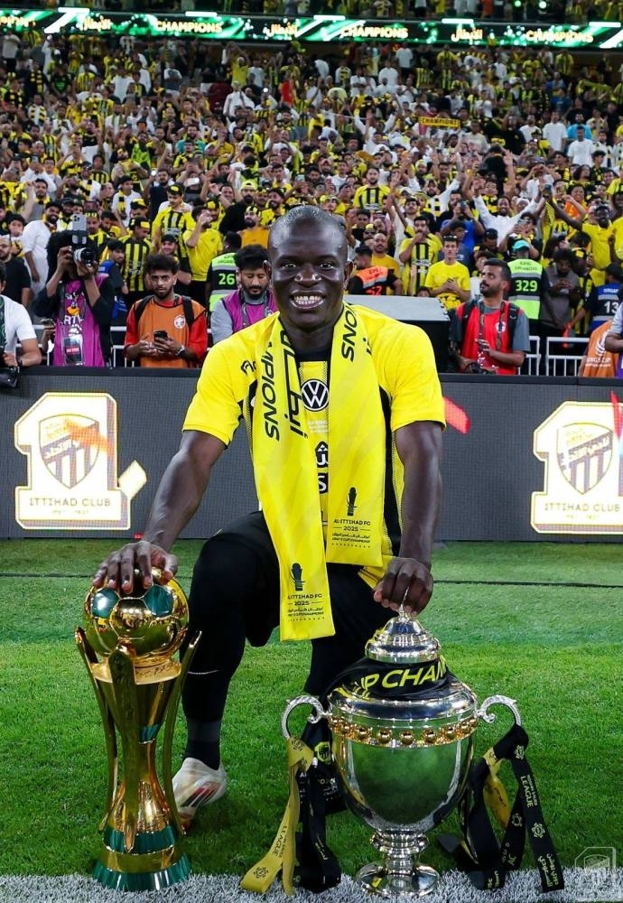 الناشري: 3 عوامل رسمت فوز الاتحاد بثنائية «الدوري والكأس»