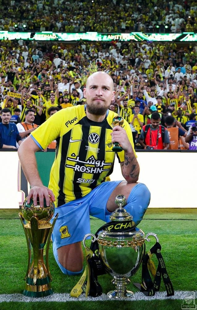 الاتحاد يعلن تفاصيل عملية رايكوفيتش الجراحية